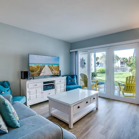 Ground Floor Condo Just 2 Min Walk From White Sandy Beaches